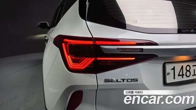 Kia Seltos 2019 — ფოტო 9/30