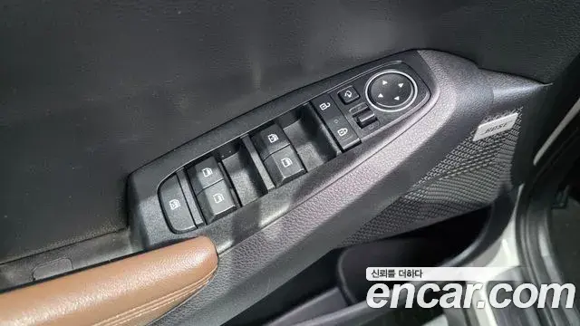 Kia Seltos 2019 — ფოტო 4/30