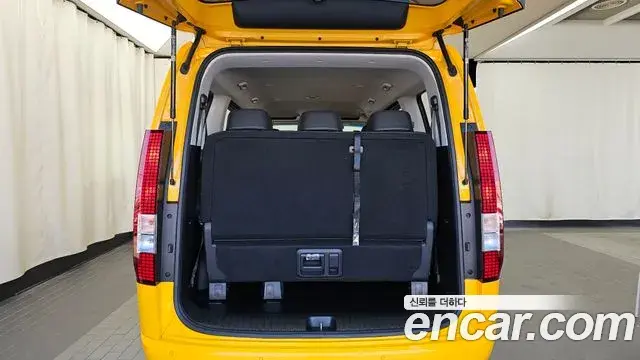 Hyundai Staria 2022 — Фото 20/20