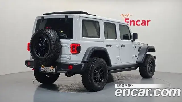 Jeep Wrangler 2025 — Фото 1/20