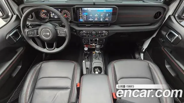Jeep Wrangler 2025 — Фото 9/20