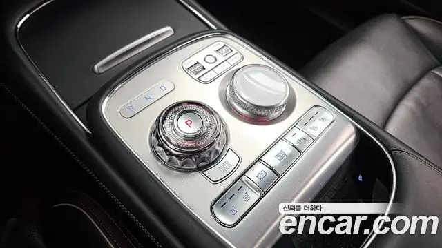 Genesis G90 2022 — Фото 9/20