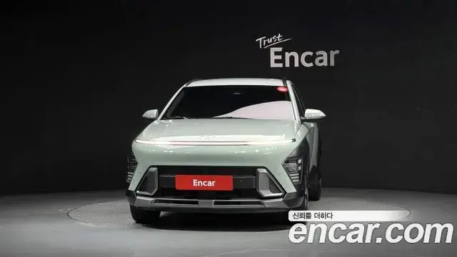 Hyundai Kona 2023 — Фото 3/20