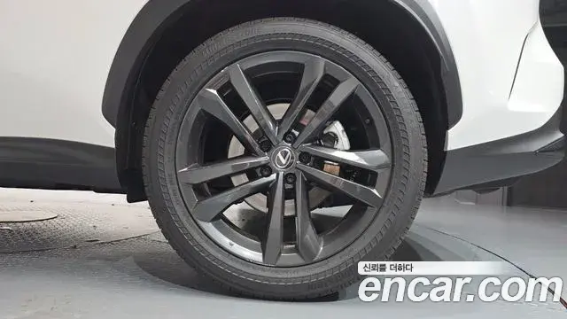 Lexus NX350h 2025 — Şəkil 25/36