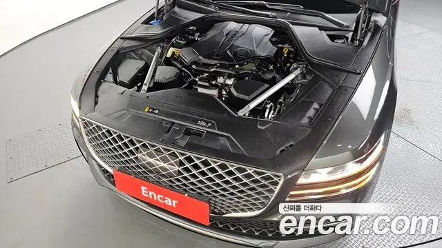 Genesis Electrified G80 2022 — Фото 6/20