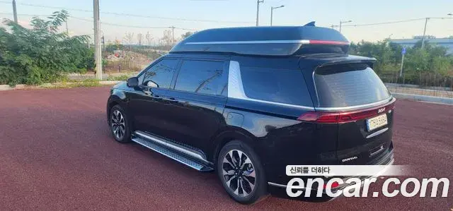 Kia Carnival 2022 — Фото 2/10