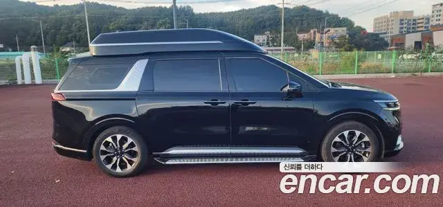 Kia Carnival 2022 — Фото 5/10