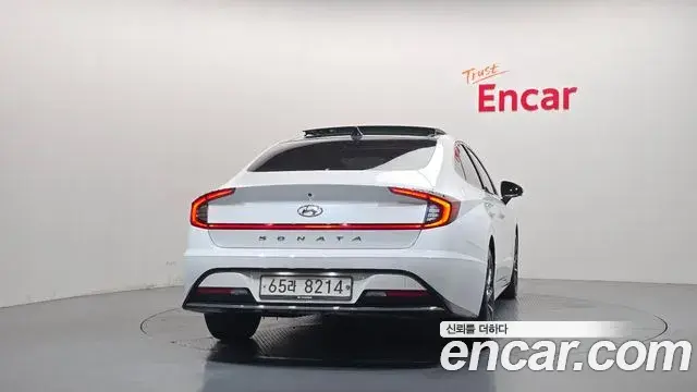 Hyundai Sonata 2019 — Фото 4/20