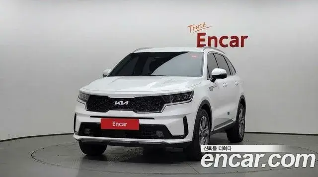Kia Sorento 2022 — Фото 3/20