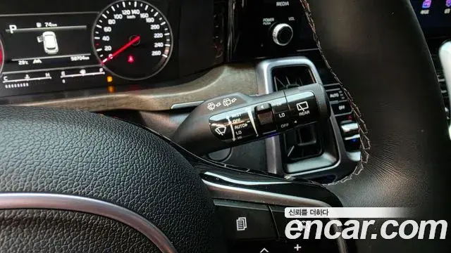 Kia Sorento 2022 — Фото 20/20