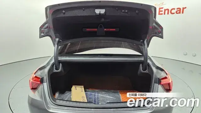Kia K8 2022 — Фото 16/20