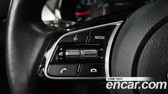 Kia Seltos 2019 — Photo 9/37