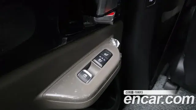 Kia Carnival 2025 — ფოტო 13/31