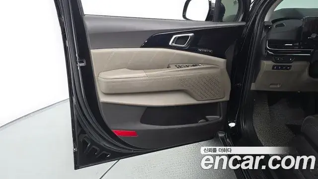 Kia Carnival 2025 — ფოტო 30/31