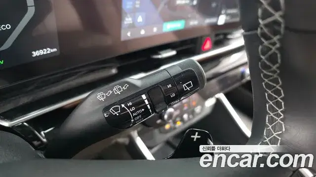 Kia Carnival 2025 — ფოტო 22/31