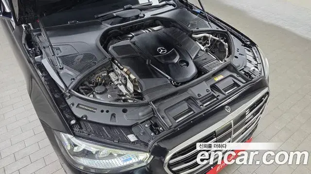 Mercedes-Benz S-Class 2021 — Фото 6/20