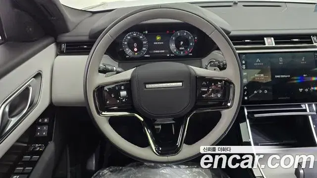Land Rover Range Rover Velar 2025 — Photo 15/20