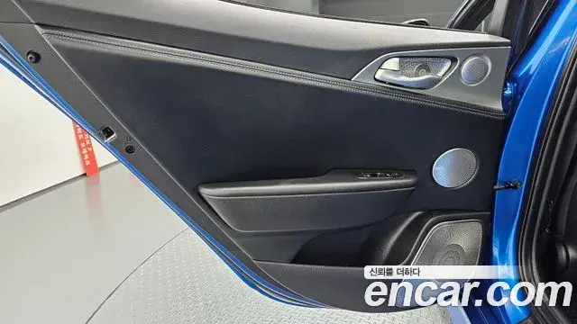Kia Stinger 2018 — Photo 20/32
