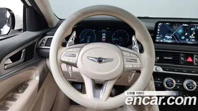 Genesis G70 2021 — Photo 17/35