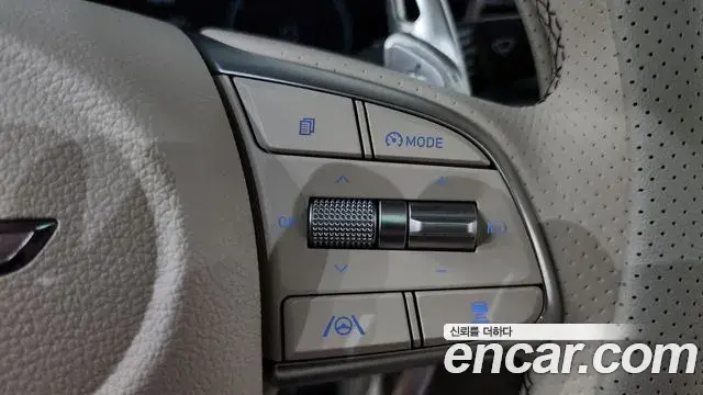 Genesis G70 2021 — Photo 14/35
