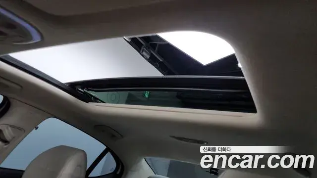 Genesis G70 2021 — Photo 34/35