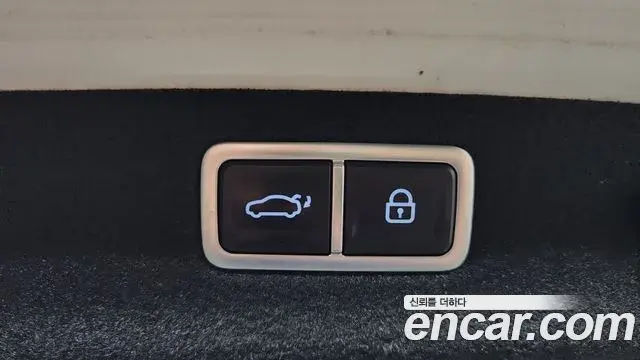Genesis G70 2021 — Photo 12/35