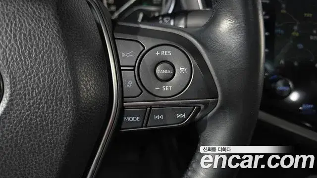 Toyota Camry 2018 — Фото 14/20