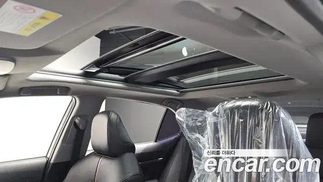 Toyota Camry 2018 — Фото 15/20