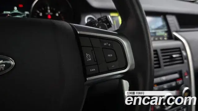 Land Rover Discovery Sport 2019 — Фото 18/20
