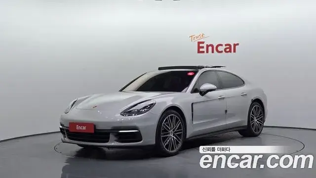 Porsche Panamera 2018 — Фото 1/20
