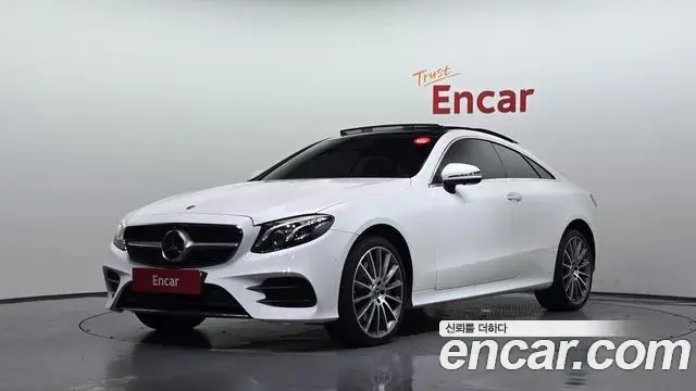 Mercedes-Benz E-Class 2018 — Фото 1/20
