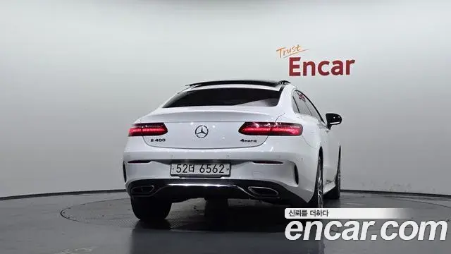 Mercedes-Benz E-Class 2018 — Фото 4/20