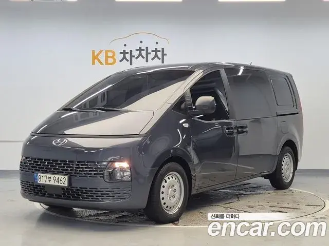Hyundai Staria 2022 — Фото 1/18