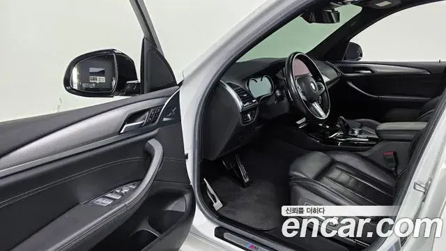 BMW X3 2019 — Фото 12/20