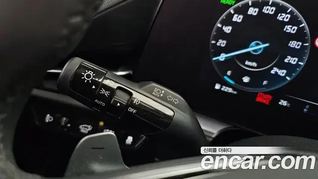 Kia Niro 2022 — ფოტო 6/34