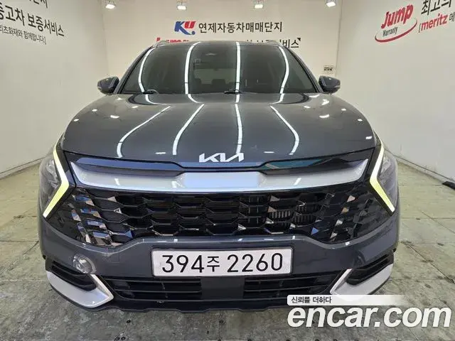 Kia Sportage 2021 — Фото 1/16