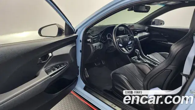 Hyundai Veloster 2020 — Фото 10/20