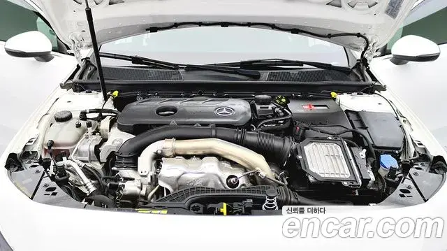 Mercedes-Benz A-Class 2024 — Фото 6/19