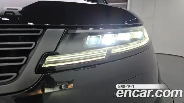 Land Rover Range Rover Sport 2026 — Photo 16/20