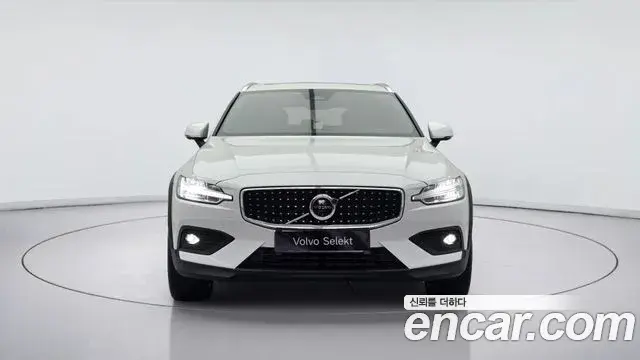 Volvo V60 Cross Country 2026 — Şəkil 6/16