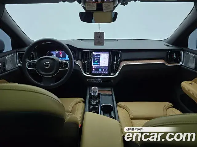 Volvo V60 Cross Country 2026 — Şəkil 11/16