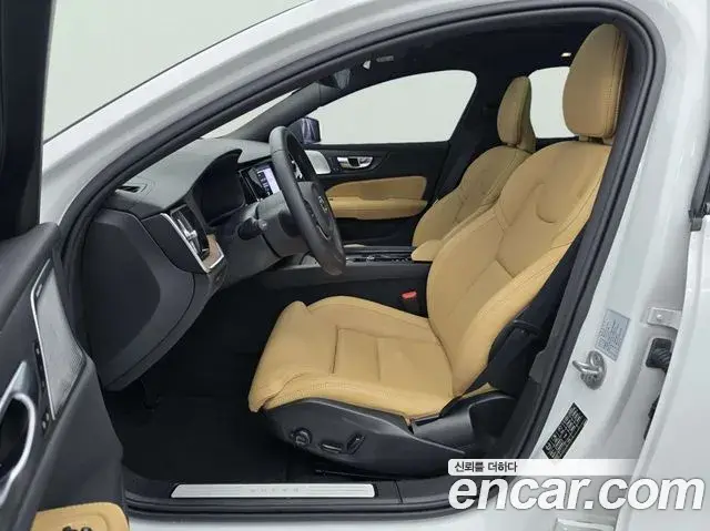 Volvo V60 Cross Country 2026 — Şəkil 10/16