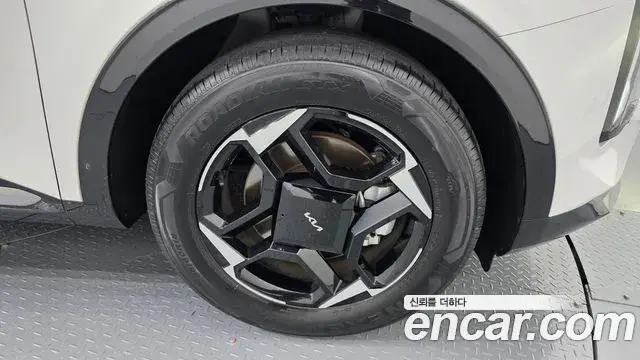 Kia Sportage 2025 — Şəkil 14/34