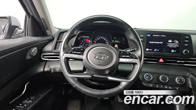 Hyundai Avante 2021 — Фото 13/20