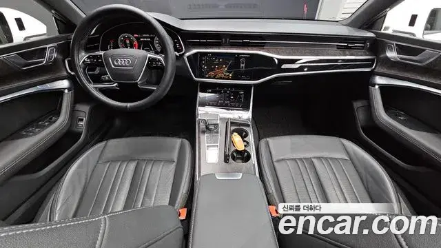 Audi A7 2021 — Фото 7/20
