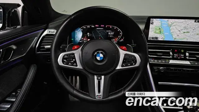 BMW 8 Series 2023 — Фото 13/20