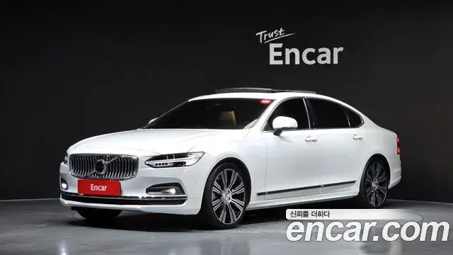 Volvo S90 2023 — Photo 13/37