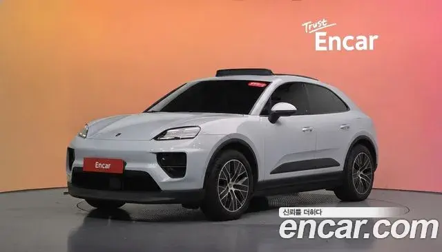 Porsche Macan EV 2025 — Photo 30/30