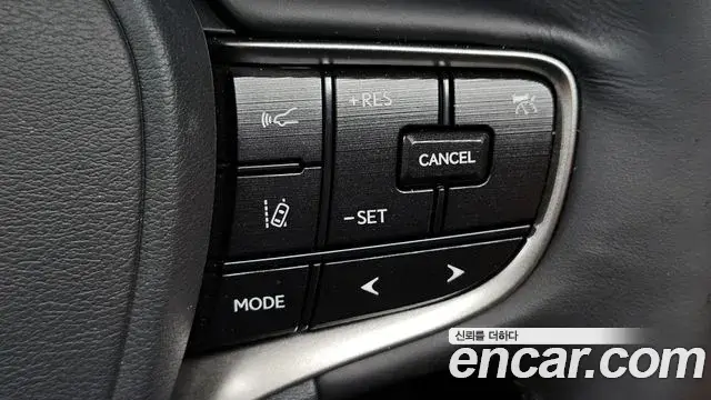Lexus ES300h 2026 — ფოტო 16/36