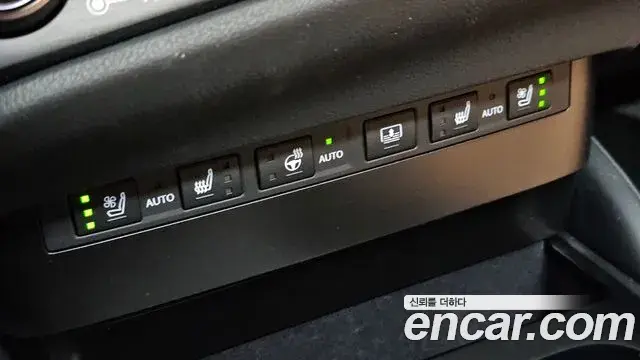 Lexus ES300h 2026 — ფოტო 4/36